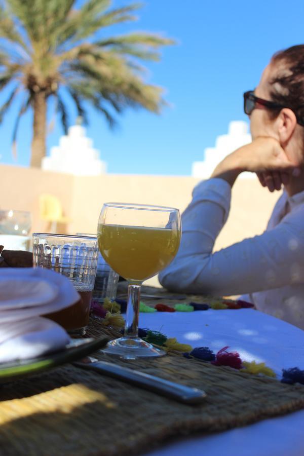 Riad Hiba Foum Zguid エクステリア 写真